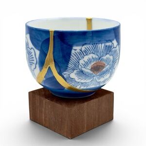 Kintsugi Cup Japanese Vintage Yunomi Gold Crack Art Personal Growth Gift